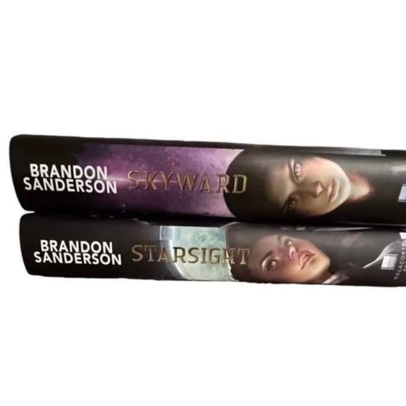 Brandon Sanderson Skyward & Starsight First Edition Hardcover Books - Picture 2 of 5